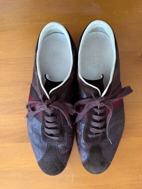 Gucci Men's Brown Leather & Suede Sneakers with Red Stripe